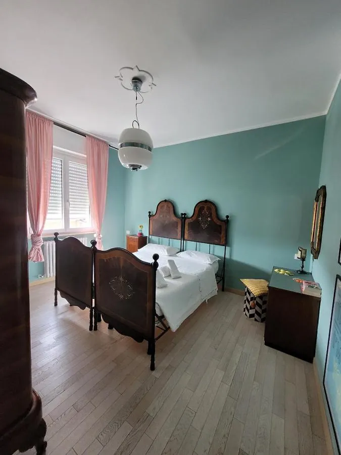 Appartamento Garda Best Living Desenzano del Garda 0*,  Italia