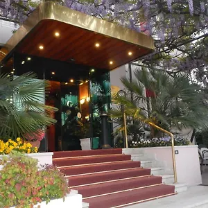 3* Hotell Giardinetto